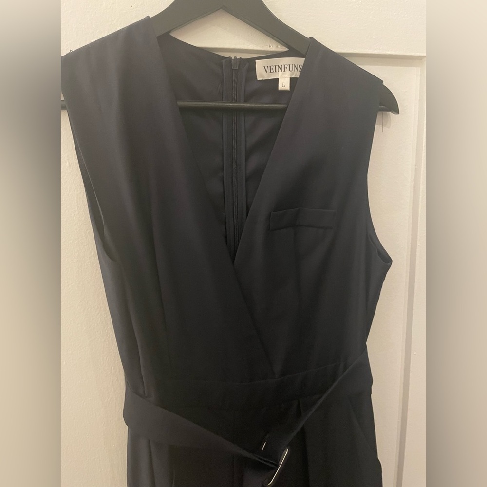 VEINFUNS Navy Blue Jumpsuit